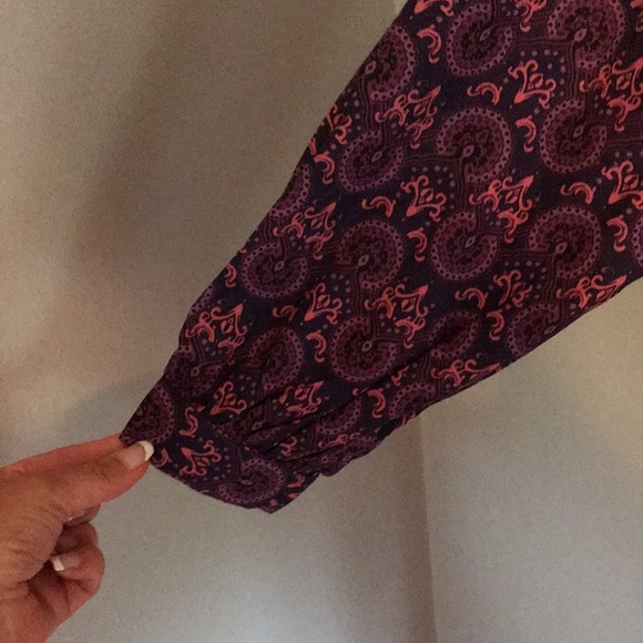 Top - Picture 3 of 5